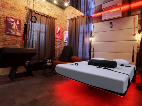 Люкс Инстинкт в отеле Подушкин